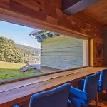 Apartamento Urlas Apartments, Shortcut To Snezka, Dog Friendly