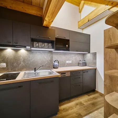 Urlas Apartments, Shortcut To Snezka, Dog Friendly