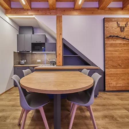 Urlas Apartments, Shortcut To Snezka, Dog Friendly