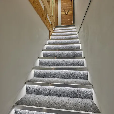 Urlas Apartman *