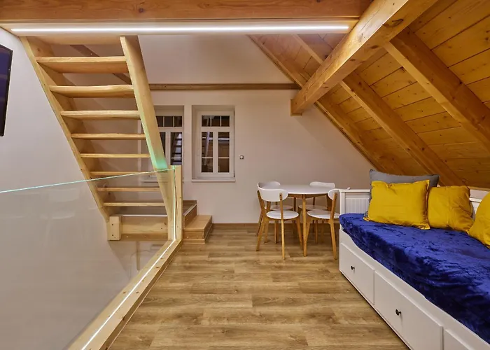 Urlas Apartments, 80m From Slope, Dog Friendly شقة *