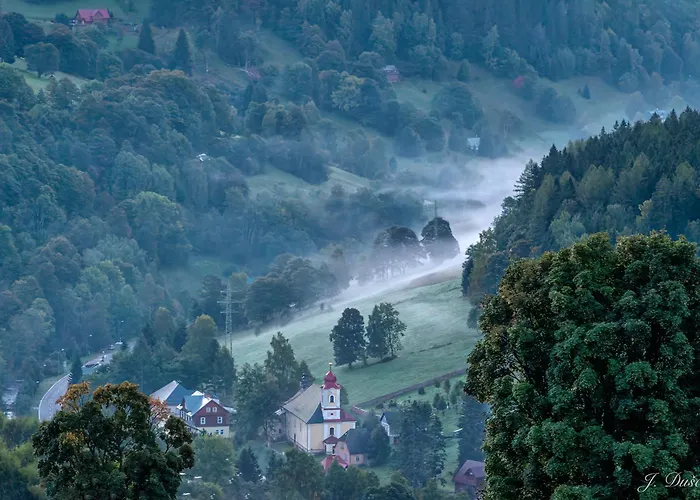 Urlas Apartments, dog friendly, shortcut to Sněžka Mountain Pec pod Sněžkou